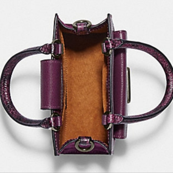 NWT Coach Mini Pepper Pebble Leather Crossbody Bag CC884 Boysenberry - Picture 6 of 6